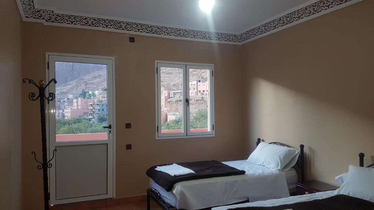 Auberge Restaurant Fatihi Freres Tinghir Bagian luar foto
